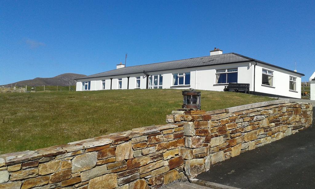 Achill West Coast House Bed & Breakfast Dooagh Exterior photo